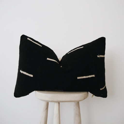 Mae Woven - Pino Black Lumbar Cushion Cover